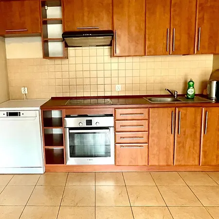 Przy Warszawskiej Centrum - Parking